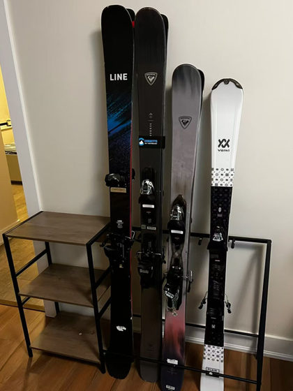 Home Garage Snowboard Floor Stand Display Storage Organizer Fixed Storage Rack Independent Skier Creative Gift