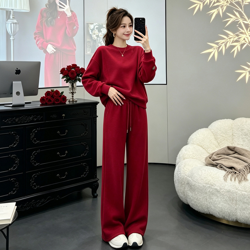 Autumn Suit for Women 2026 New Fashion Age-Reducing Casual Sports New Red Sweatshirt Wide-Leg Pants Two-Piece Set Autumn Suit for Women 2026 New Fashion Age-Reducing Casual Sports New Red Sweatshirt Wide-Leg Pants Two-Piece Set