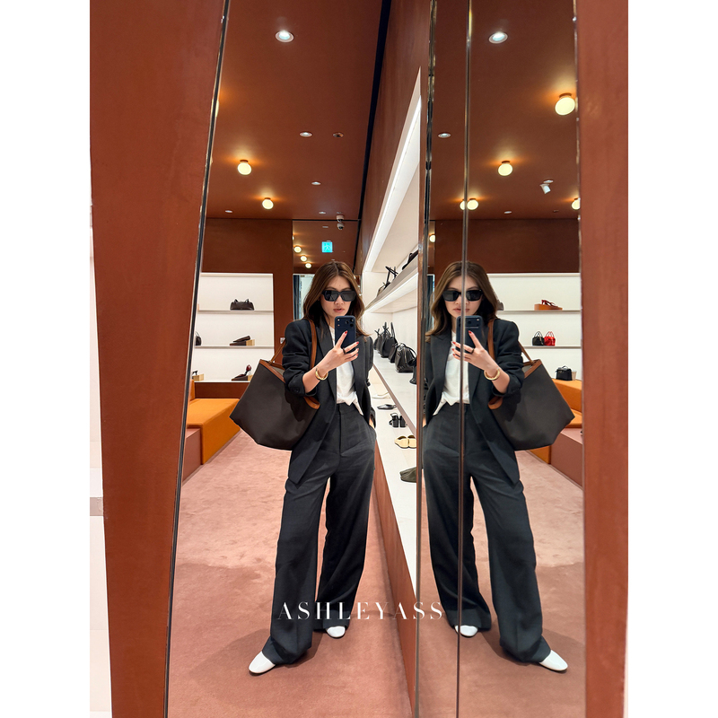 Ashleyass “Soft Power” Imitation Wool Lining Silk Blazer + Trousers Suit for Women Ashleyass “Soft Power” Imitation Wool Lining Silk Blazer + Trousers Suit for Women