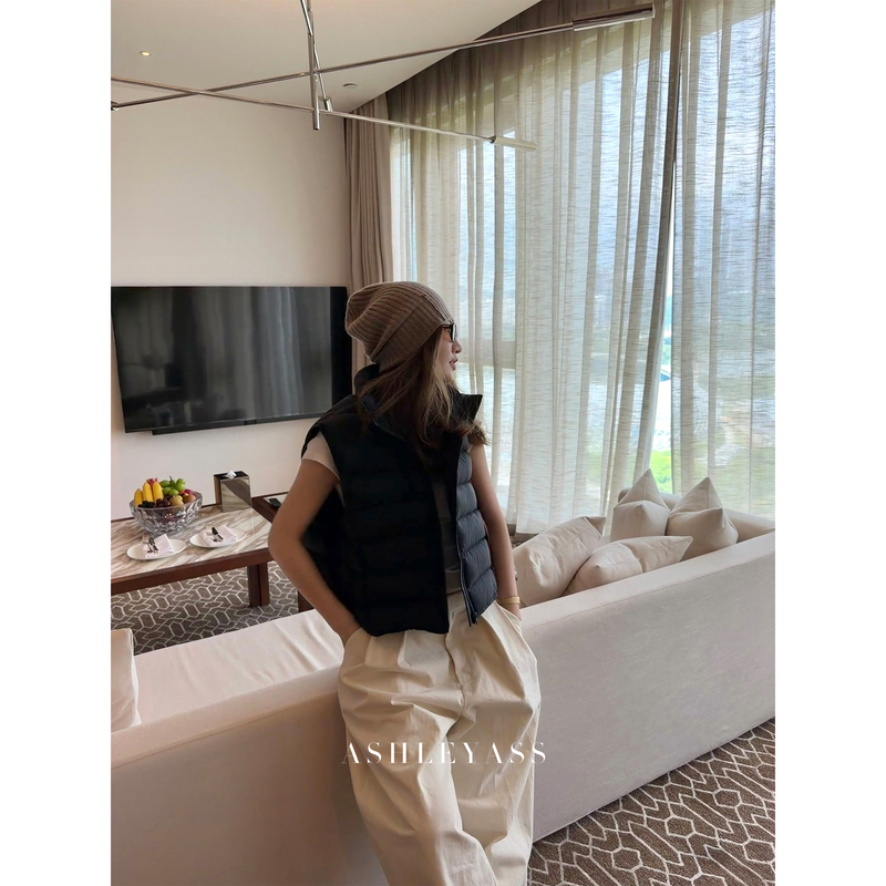 Ashleyass "Ribbed down Vest 95% Goose Down/95% Duck down Stand Collar Sleeveless down Jacket Coat Ashleyass "Ribbed down Vest 95% Goose Down/95% Duck down Stand Collar Sleeveless down Jacket Coat