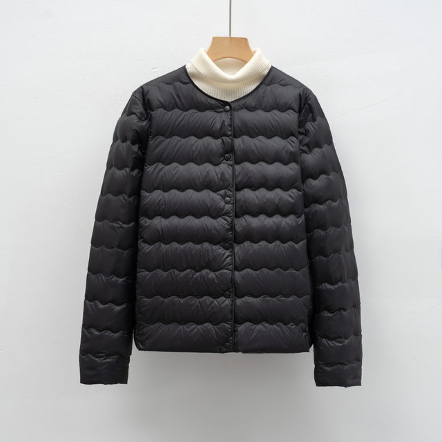 2025 New Lightweight down Jacket for Women, Autumn and Winter, Wave Pattern Quilting, Versatile Round Neck, Inner down Lining