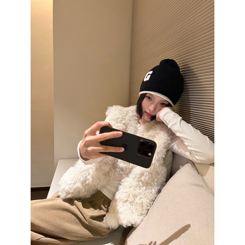 Shiyu Pure Wool Curly White Sleeveless Short Tuscany Fur Vest Jacket for Women in Autumn and Winter