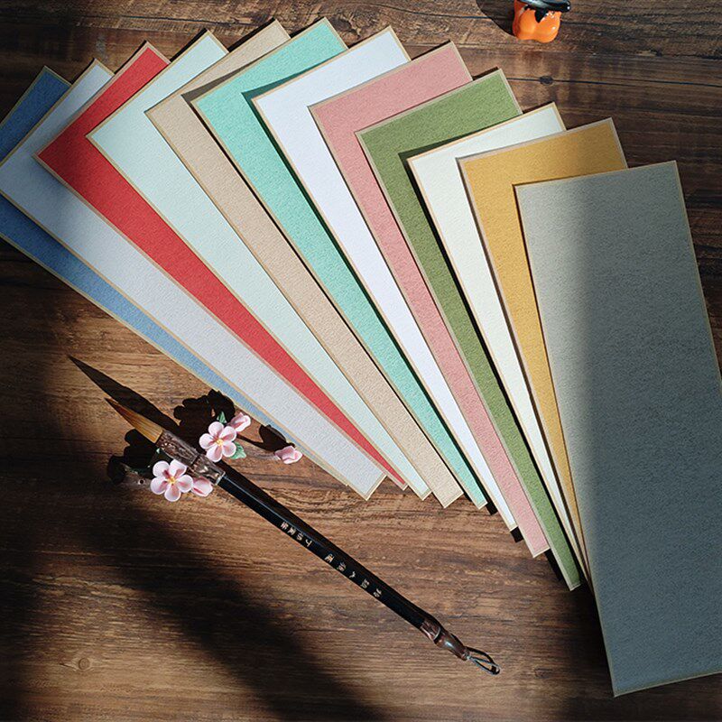 White cooked Xuanchu paper, fine brushwork, flowers and birds, boneless Chinese painting, antique cardboard, red, gold, yellow, green, blue and pink, small work lens