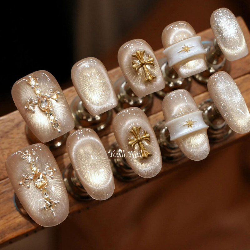 Youli【Divine Light】Purely Handmade Wearable Nail Art with Cat's Eye Zircon, Diamond Cross, and Hand-Painted Divine Light Design Youli【Divine Light】Purely Handmade Wearable Nail Art with Cat's Eye Zircon, Diamond Cross, and Hand-Painted Divine Light Design