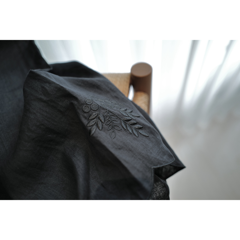 Summer Flowers | 26 Spring/Summer 100% Hemp Black Wide-Leg Pants with Heavy Embroidery and Lace Trim, Straight-Leg Casual Pants