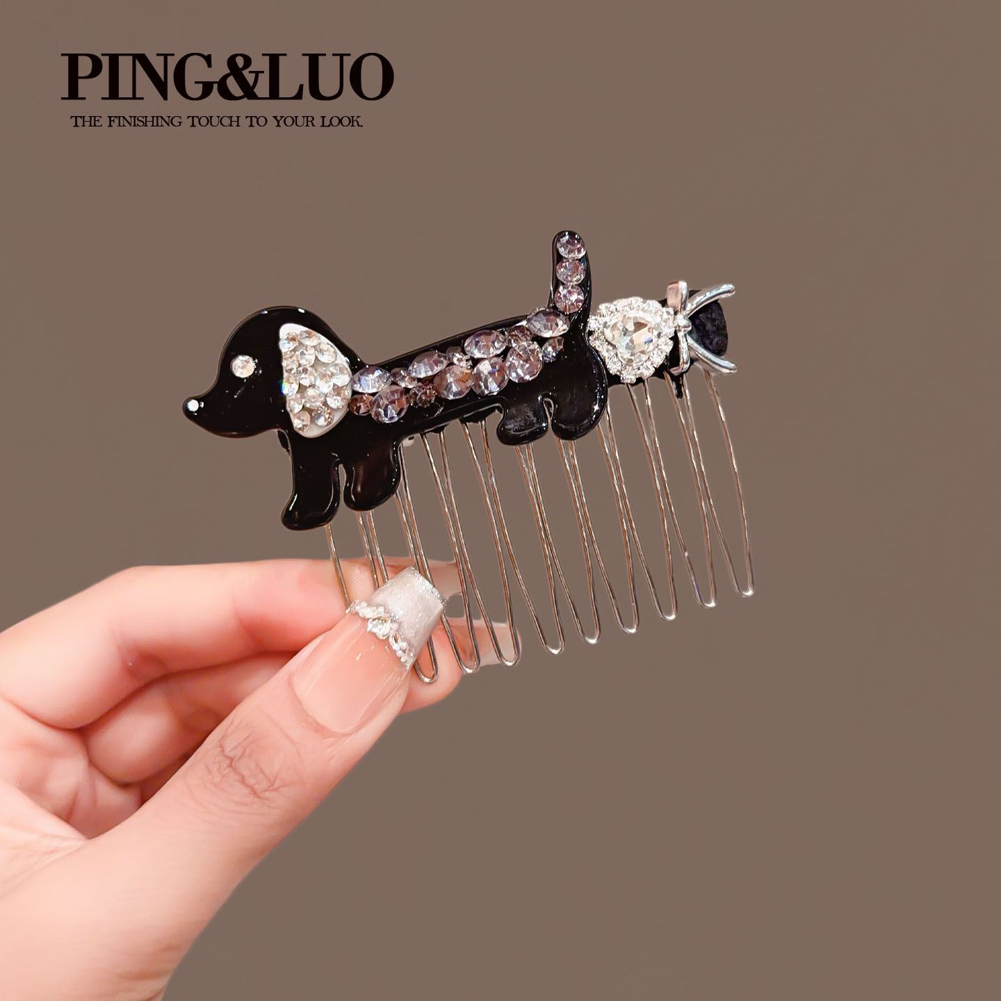 Cute cartoon black dog rhinestone hair comb for women, new style, versatile side and forehead clip, elegant hair tidier.