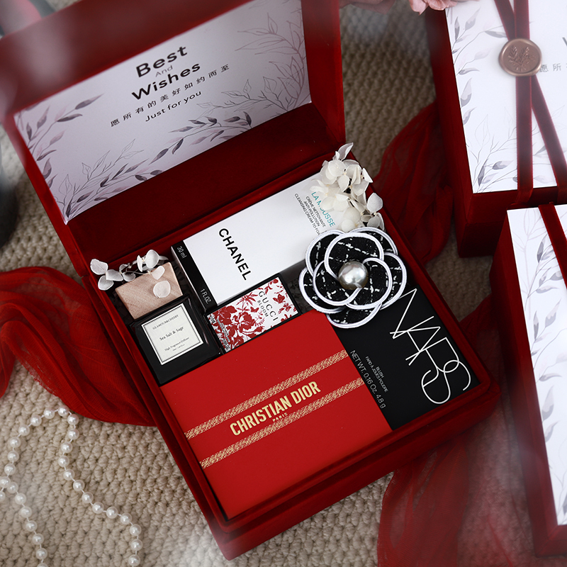 Souvenirs for Female Bridesmaids, Wedding Return Gifts, Gift Boxes, Sister Group, Niche, High-End, Light Luxury, Classy, Practical Finished Product Set Souvenirs for Female Bridesmaids, Wedding Return Gifts, Gift Boxes, Sister Group, Niche, High-End, Light Luxury, Classy, Practical Finished Product Set