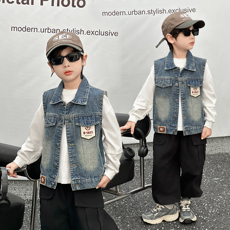 男の子用ベスト、2026年秋春新作デニムベスト（男の子向け）、クールでスタイリッシュなアウター