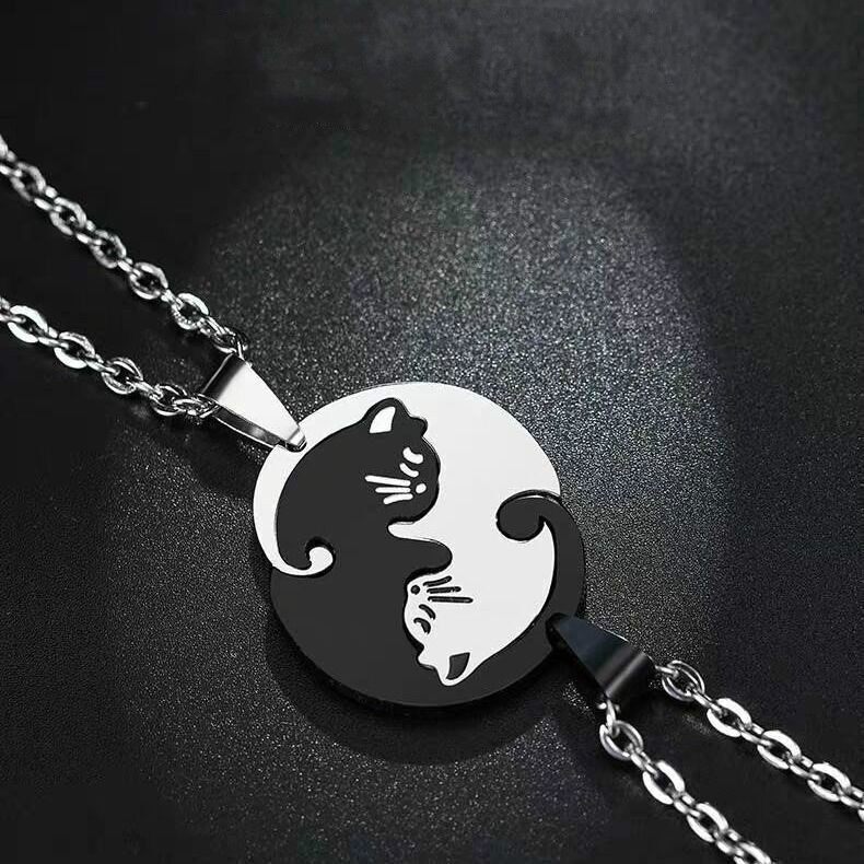 Matching Couple Necklace Set – Simple Friendship Pendant Jewelry Gift O1CN01gF3Y8o1sCOaH8v8dv !!2221258605730