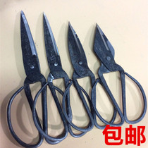 A hand-made old-fashioned forged large scissors Household kitchen chicken and duck leather iron industrial wool scissors