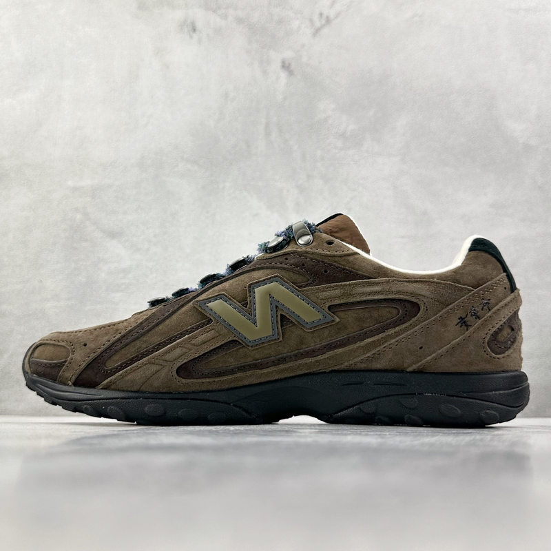 Overdose 204L Men's and Women's Shoes with Height-Increasing Thick Soles, Sports and Casual Black, White, Silver, and Blue Running Shoes