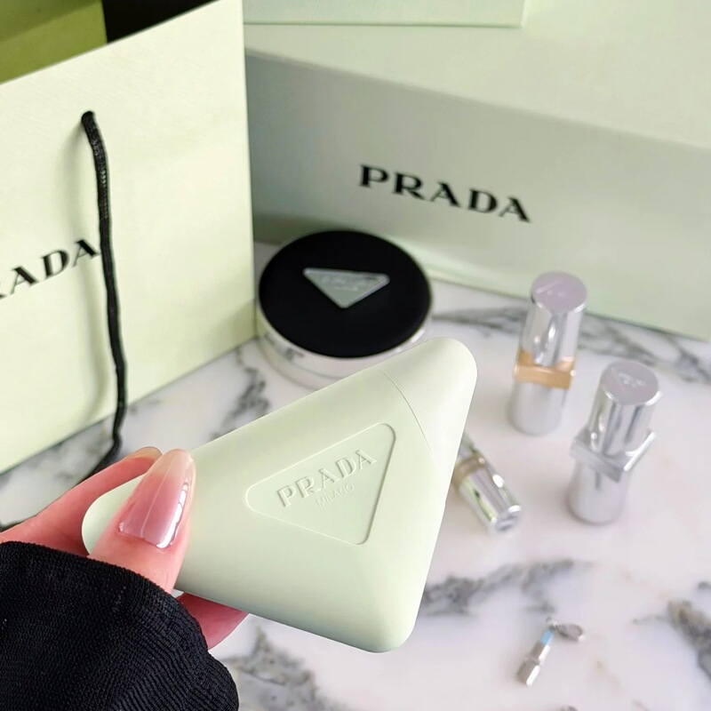 In Stock Prada 2025 New Triple Hand Cream Iris Flower Fragrance Moisturizing Hand Care 50ml