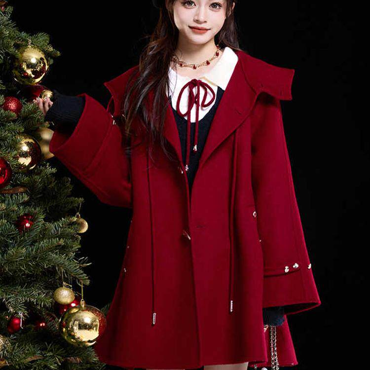 Thun Thun [Introduction to Witches] Autumn and Winter Rich Girl's Horn Button Hooded Cape Red Double-Sided Wool Coat