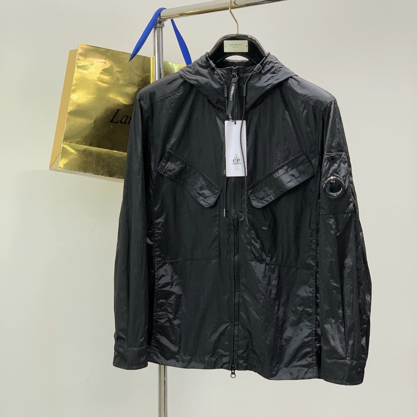 Весенний жакет с капюшоном, trench coat, Италия