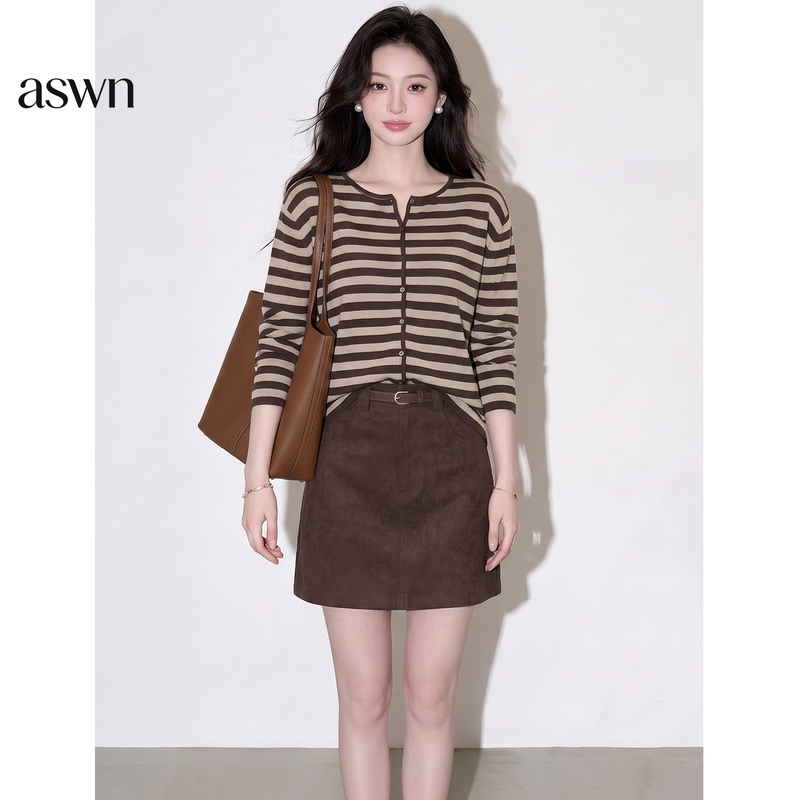 Aswn Casual High-End Style Complete Set Striped Knit Cardigan and Skirt Two-Piece Suit for Women, Autumn 2026 New Model Aswn Casual High-End Style Complete Set Striped Knit Cardigan and Skirt Two-Piece Suit for Women, Autumn 2026 New Model