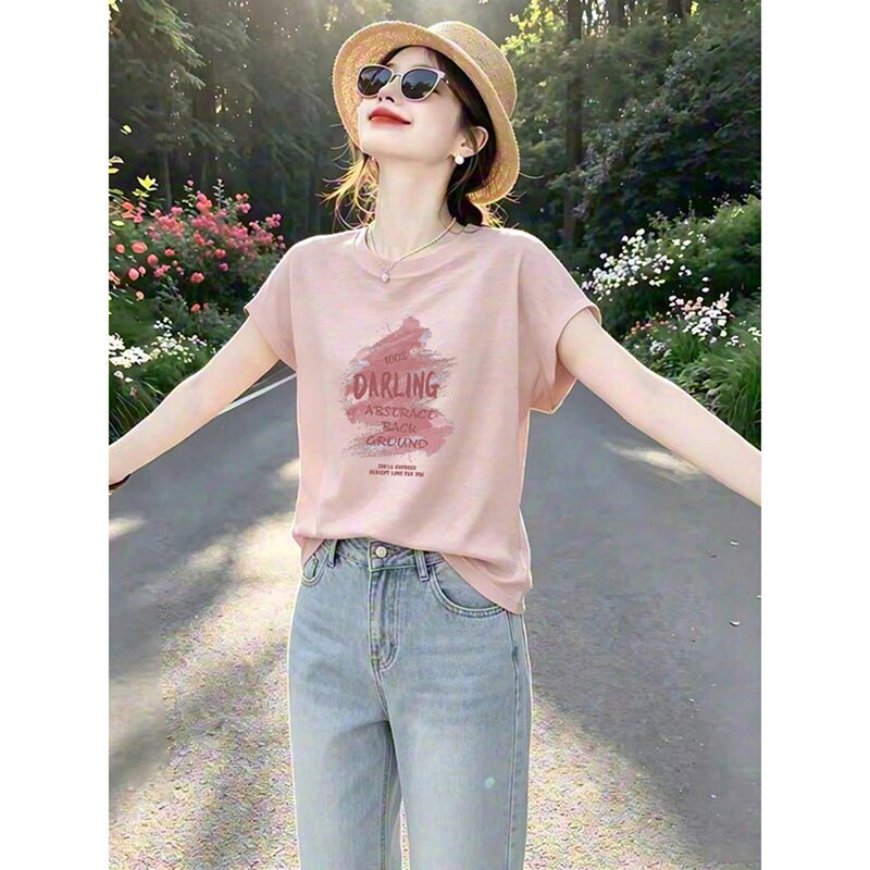 Wearing a Pink Short-Sleeved T-Shirt for Taking Photos, Women's Summer Thin Style, Very Beautiful Ice Silk Snowflake Cotton T-Shirt Top Wearing a Pink Short-Sleeved T-Shirt for Taking Photos, Women's Summer Thin Style, Very Beautiful Ice Silk Snowflake Cotton T-Shirt Top