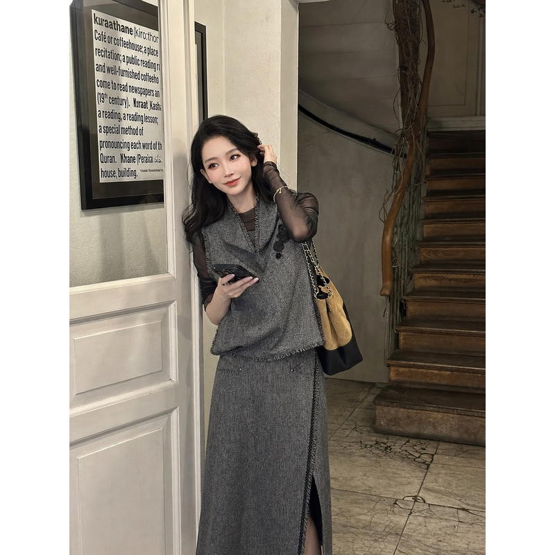 【Tangtang·Studio】Chanel-Style Linen Tassel Vest, High-End and Versatile Women's Fashion - 128969 【Tangtang·Studio】Chanel-Style Linen Tassel Vest, High-End and Versatile Women's Fashion - 128969