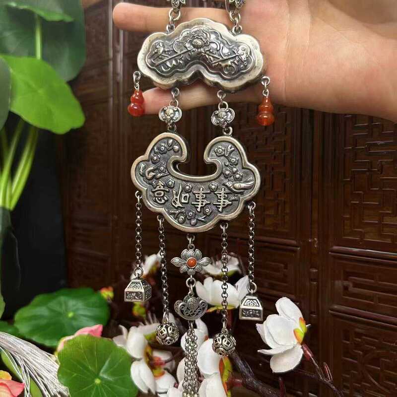 Pure Silver, Heavy Craftsmanship, Old Silver, Shanxi Lock with Drip Effect, Vintage Palace-Style Silver Jewelry, Cheongsam and Hanfu Accessories, Necklace, Choker Pure Silver, Heavy Craftsmanship, Old Silver, Shanxi Lock with Drip Effect, Vintage Palace-Style Silver Jewelry, Cheongsam and Hanfu Accessories, Necklace, Choker