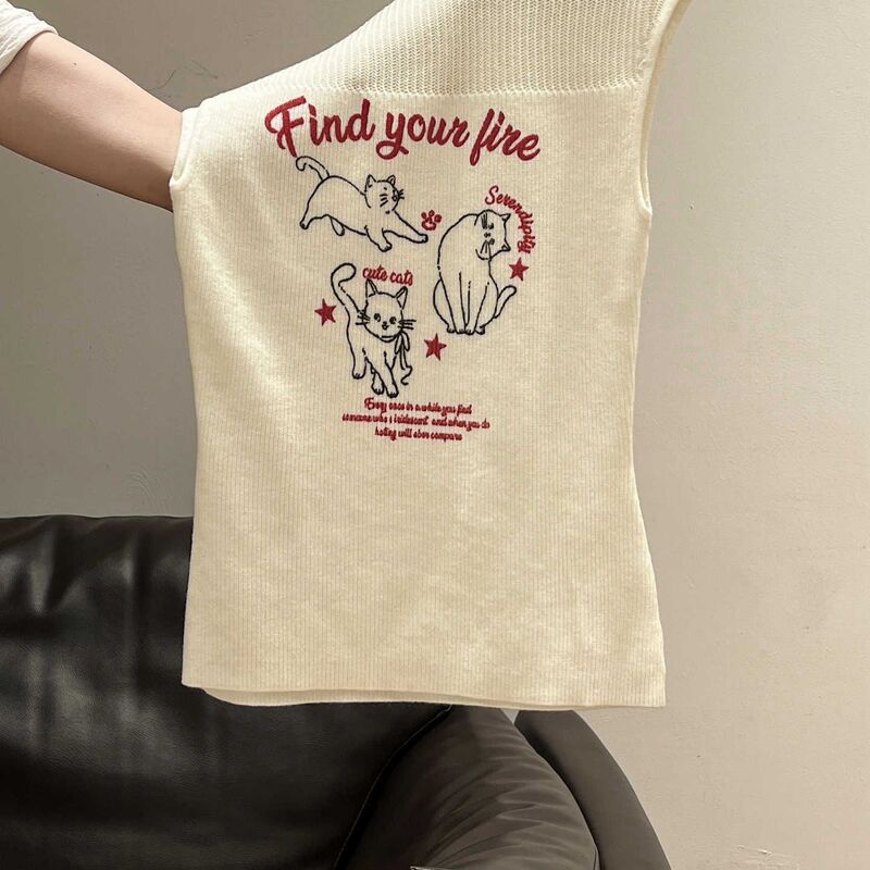 Off-White Cat Print Knitted Vest for Women 2026 Spring/Summer New Slim Fit Sleeveless Inner Layering Top Off-White Cat Print Knitted Vest for Women 2026 Spring/Summer New Slim Fit Sleeveless Inner Layering Top