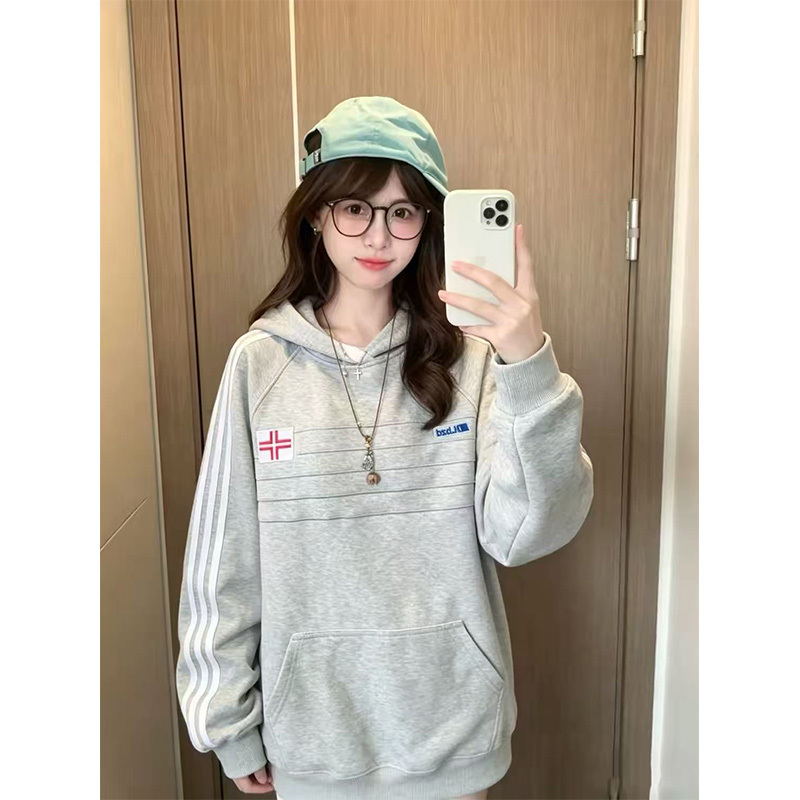 American-Style Badge Embroidered Stripe Hooded Sweatshirt for Women, New Spring and Autumn College Style Thin Sports Hoodie American-Style Badge Embroidered Stripe Hooded Sweatshirt for Women, New Spring and Autumn College Style Thin Sports Hoodie
