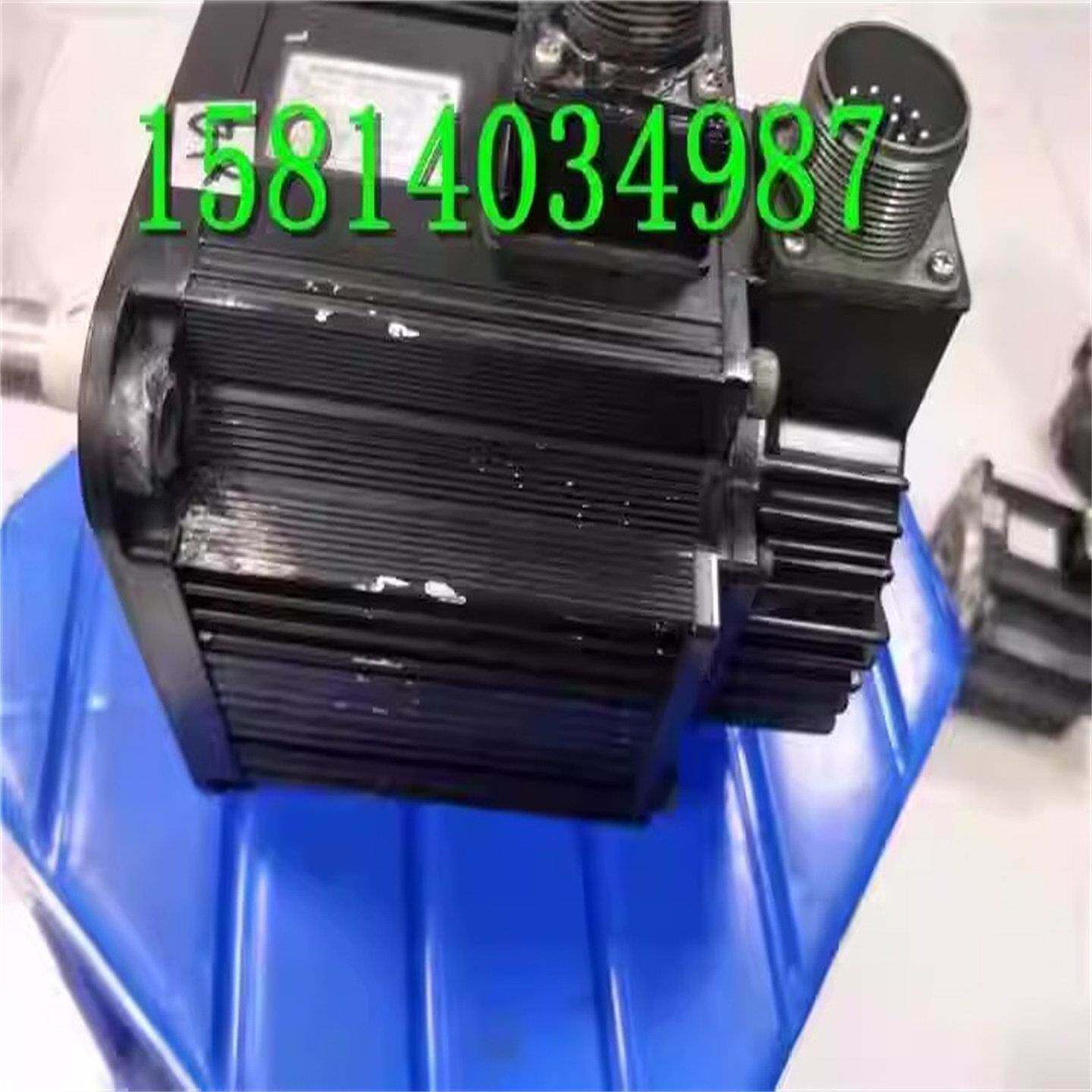 Сервомотор Yaskawa SGMGH-09ACA21 850W 220V