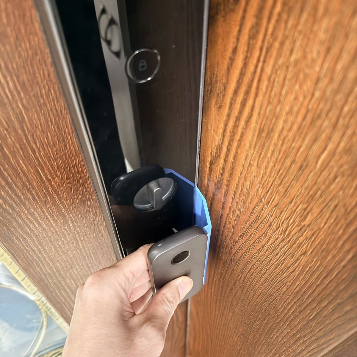 🏠 Xiaomi智能门锁防夹手安全防护板，安静关门，安全生活🏡-多功能安全锁-淘宝好物网