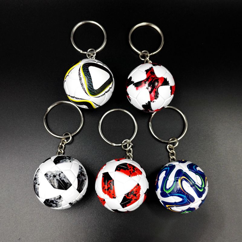 Mini small football pendant keychain bag pendant World Cup souvenir send boy fans birthday gift