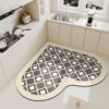 2024 new heart-shaped kitchen floor mat, diatom mud absorbent foot mat, wipeable disposable mat, non-slip and anti-oil special carpet
