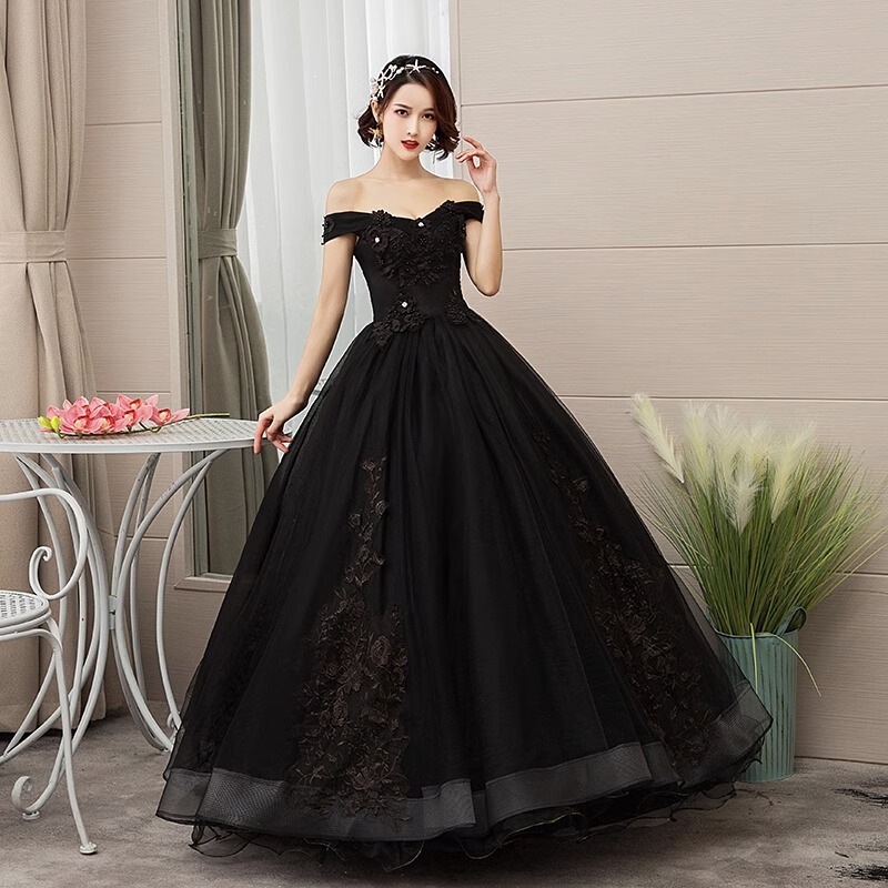 2026 New Style Wedding Dress, Black Off-Shoulder Evening Gown, Solo Performance Host Performance, Long Puffy Skirt, Influencer Style 2026 New Style Wedding Dress, Black Off-Shoulder Evening Gown, Solo Performance Host Performance, Long Puffy Skirt, Influencer Style