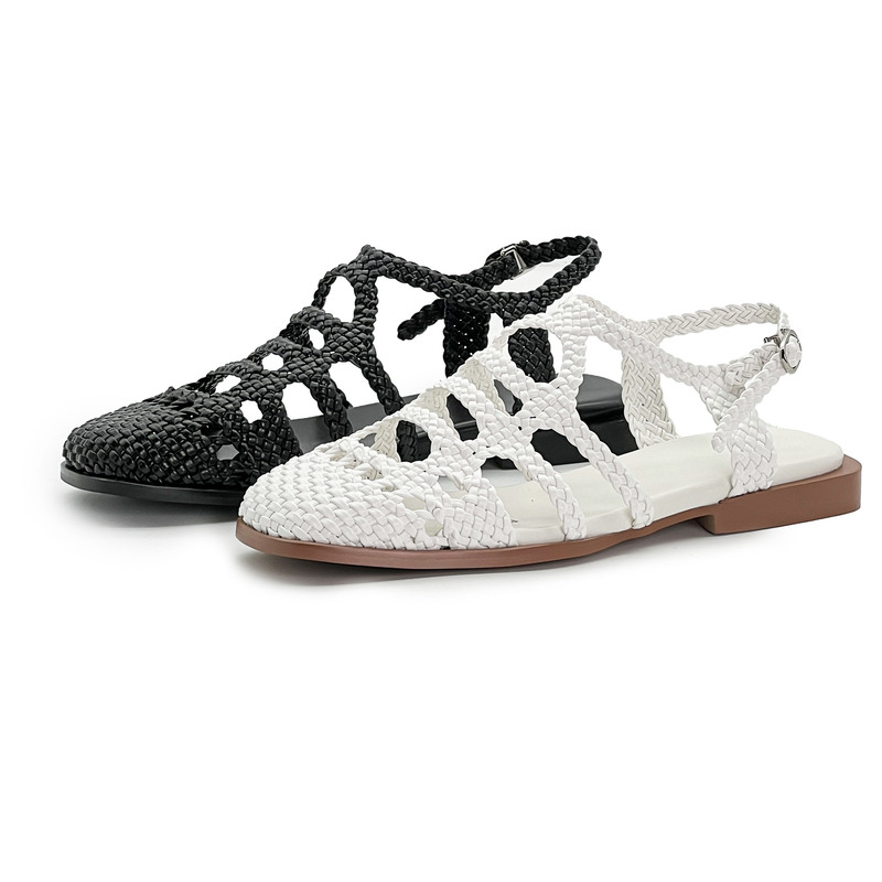 【4-25】 "Whispering by the Streamside Wind" Leather Surface Woven Aesthetic Retro Beach Shoes 55066