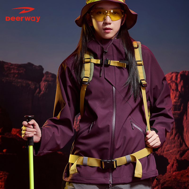 Delhui Spring and Autumn Outdoor Three-Proof Soft Shell Jacket, Unisex American Casual Workwear, Windproof Mountaineering Jacket Delhui Spring and Autumn Outdoor Three-Proof Soft Shell Jacket, Unisex American Casual Workwear, Windproof Mountaineering Jacket