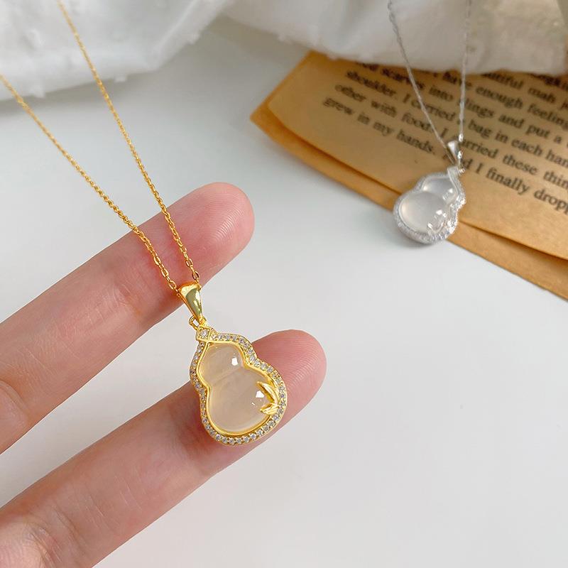 Shenzhen Silver Earl Jewelry Necklace Pure Silver Factory Silver Accessories Light Luxury High-End Pendant S999 Pure Silver Niche White Shenzhen Silver Earl Jewelry Necklace Pure Silver Factory Silver Accessories Light Luxury High-End Pendant S999 Pure Silver Niche White