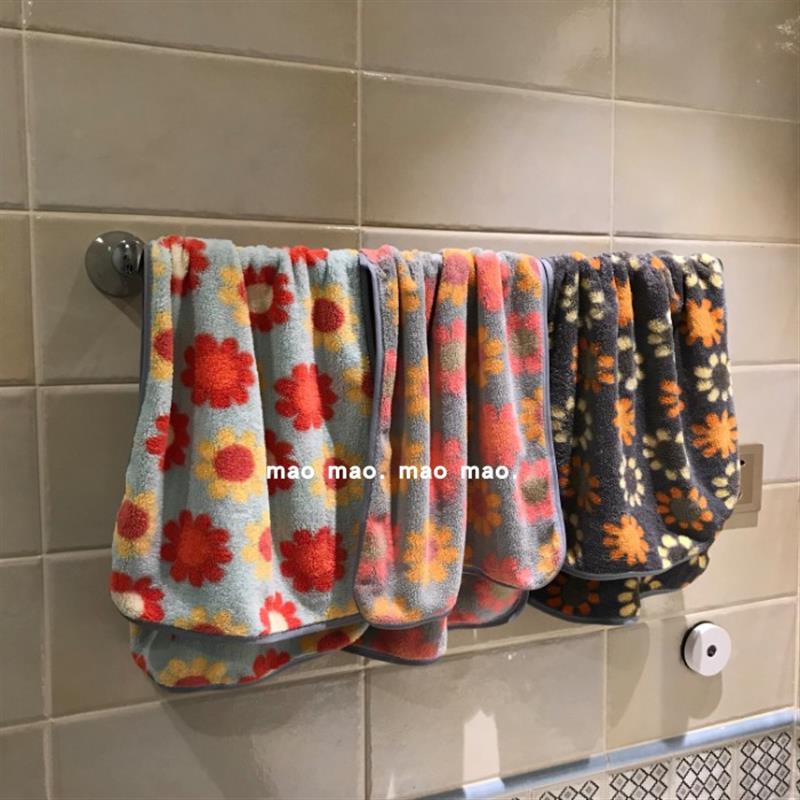 Towels and Bath Towels, Retro Soft, for Home Use, Dormitories, Students, Children, Face Washing, Absorbent, Non-Shedding, Sunflower Design Towels and Bath Towels, Retro Soft, for Home Use, Dormitories, Students, Children, Face Washing, Absorbent, Non-Shedding, Sunflower Design