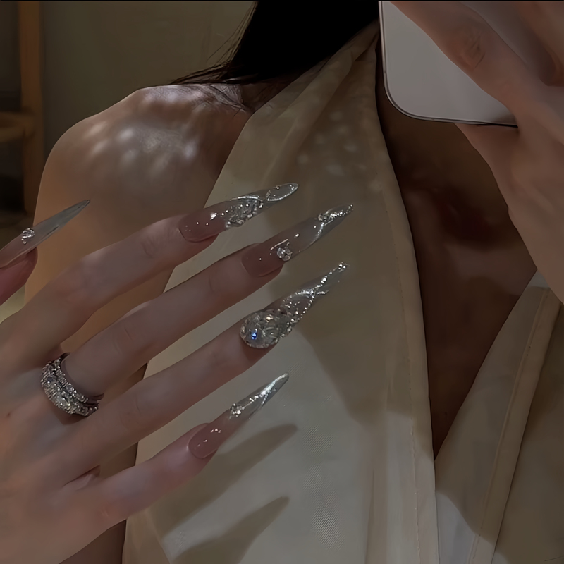 Grandma Kua's Galaxy Old Harbor Designer Cat's Eye Water Drop Zircon Handmade Elegant Mid-Length Wearable Nail Art Grandma Kua's Galaxy Old Harbor Designer Cat's Eye Water Drop Zircon Handmade Elegant Mid-Length Wearable Nail Art