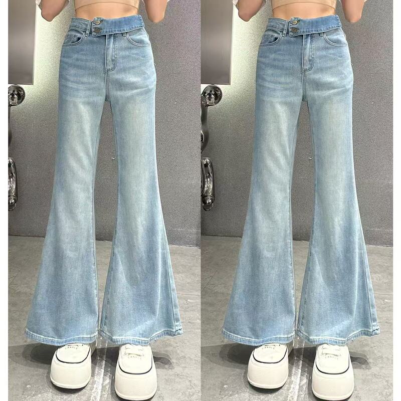 Bargain Find 0613【Nana's Deals】 Slightly Flared Jeans, No Fading, No Returns, White Color Bargain Find 0613【Nana's Deals】 Slightly Flared Jeans, No Fading, No Returns, White Color