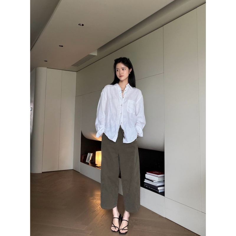 Meko Capsule: Petite-Friendly, Easy to Care For, Stylish Gray-Green Cropped Balloon Pants That Hide Imperfections
