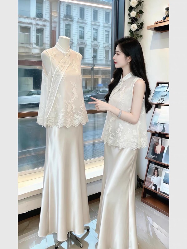 Cj Chinese-Style Embroidery Light Luxury High-End Heavy Embroidery Vest 0823