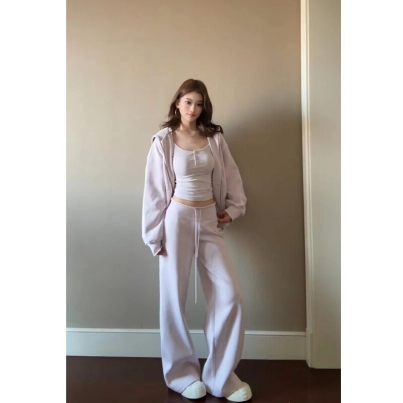 Korean Uamtor Casual Sportswear Set for Women, Autumn Loose Hooded Sweatshirt and Wide-Leg Pants, Casual Two-Piece Set Korean Uamtor Casual Sportswear Set for Women, Autumn Loose Hooded Sweatshirt and Wide-Leg Pants, Casual Two-Piece Set