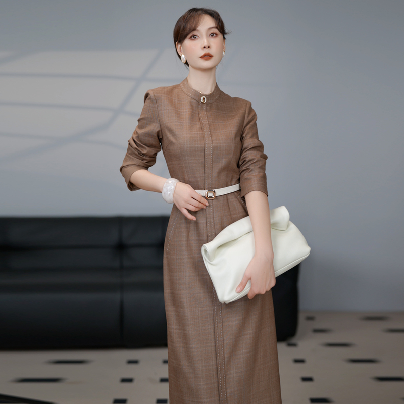 Luge Autumn New Skirt Women's Fashionable and Elegant Plaid Mid-Length Commuting Slim-Fit Dress