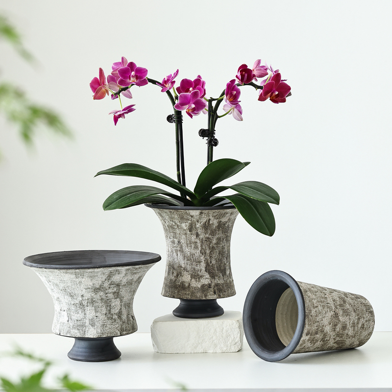 Retro Wabi-Sabi Style Ceramic Small Flower Pot for Home Use, Clay Coarse Pottery Pot for Green Plants, Creative Flower Pot for Orchids Retro Wabi-Sabi Style Ceramic Small Flower Pot for Home Use, Clay Coarse Pottery Pot for Green Plants, Creative Flower Pot for Orchids
