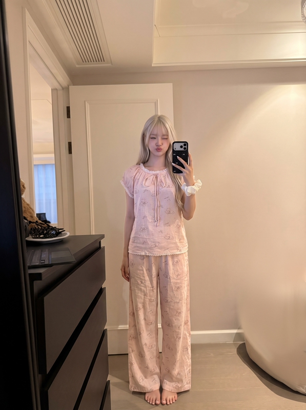 【Snowflake Cat】Popular Lace-Trimmed Sleeve Sweet Loungewear Set for Girls, Same Style as on Xiaohongshu
