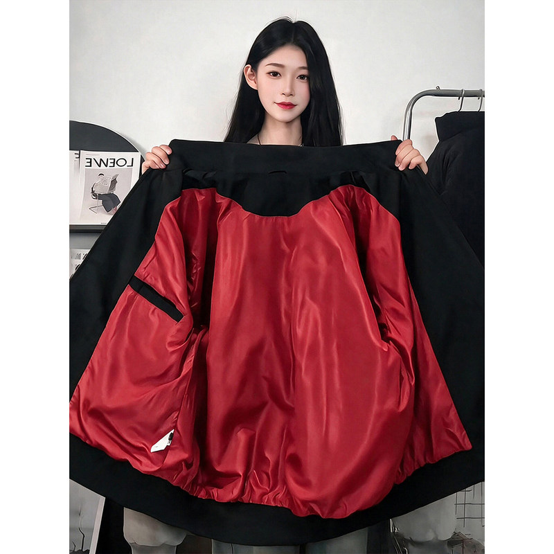 Black and Red Color-Blocking American-Style Flight Jacket for Men and Women, Autumn Season, Cool and Stylish, High-End Cleanfit, Regular Shoulder Baseball Jacket Black and Red Color-Blocking American-Style Flight Jacket for Men and Women, Autumn Season, Cool and Stylish, High-End Cleanfit, Regular Shoulder Baseball Jacket