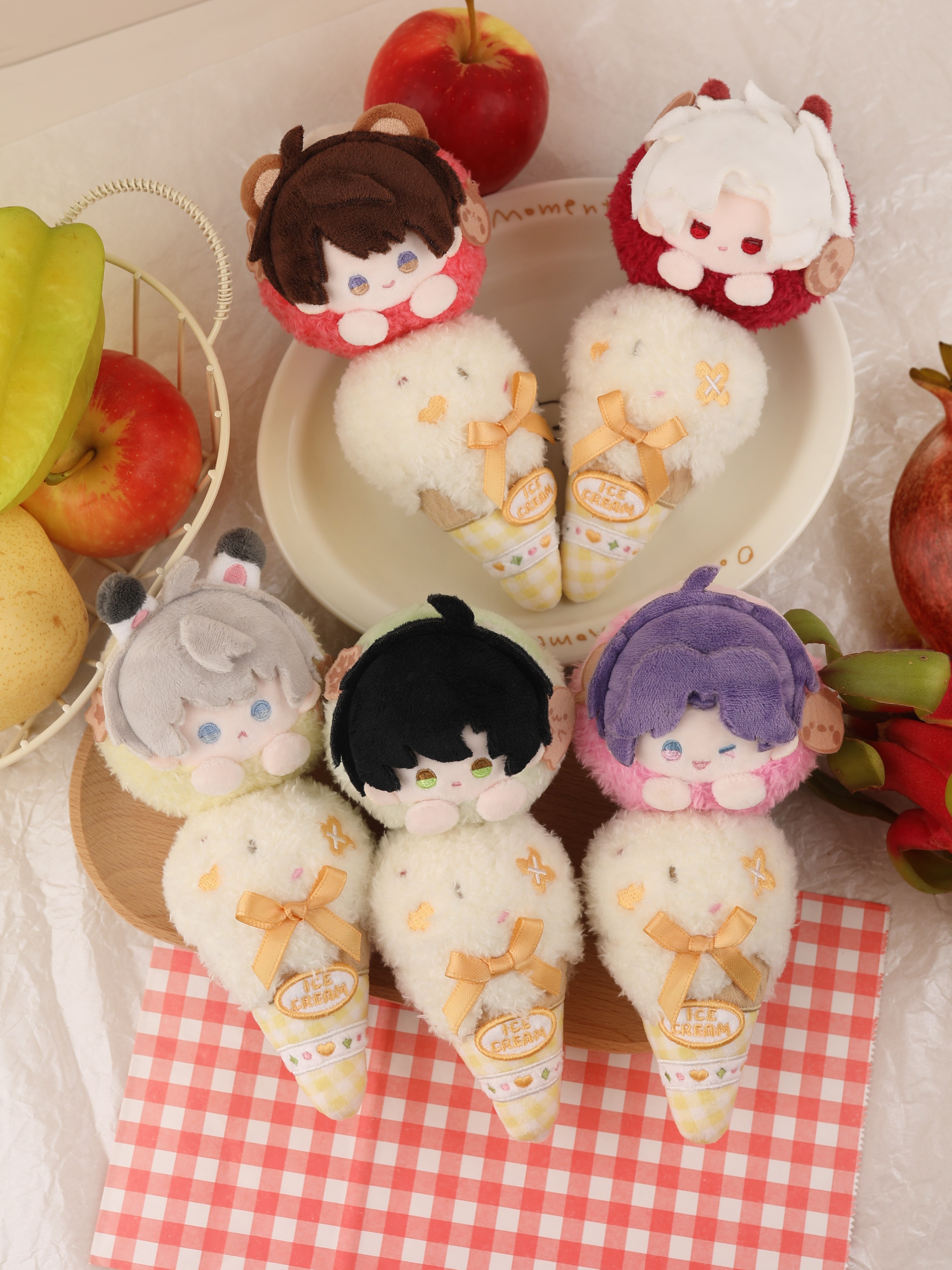 Love and Deepspace Fan-Made Magnetic Ice Cream Plush Charms