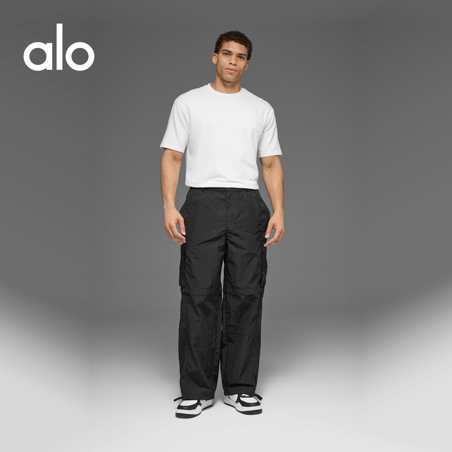 Alo｜กางเกงทำงานขาบาน ทรงหลวม สไตล์ลำลอง แนวเทรนด์ สำหรับเดินทาง รุ่น Autumn Axis ปี 2026 สำหรับผู้ชาย