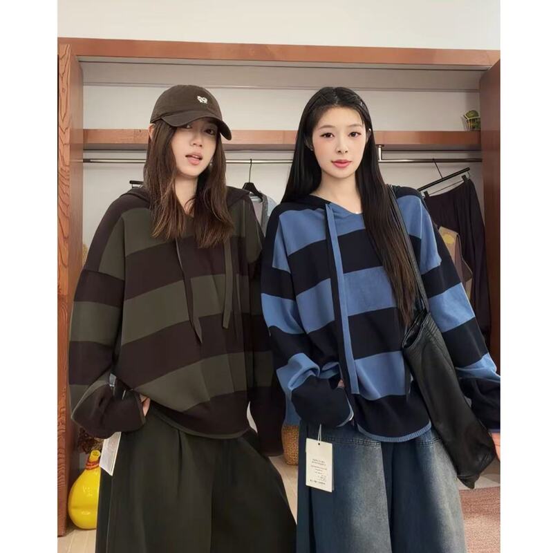 Xibei'Er【Ouni】10.22 Long-Sleeved Hooded Top for Women R298 Xibei'Er【Ouni】10.22 Long-Sleeved Hooded Top for Women R298