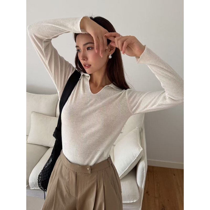Lamagiefemme "Full of Elegance" Simple Small Lapel Thin Knit Top M26081803
