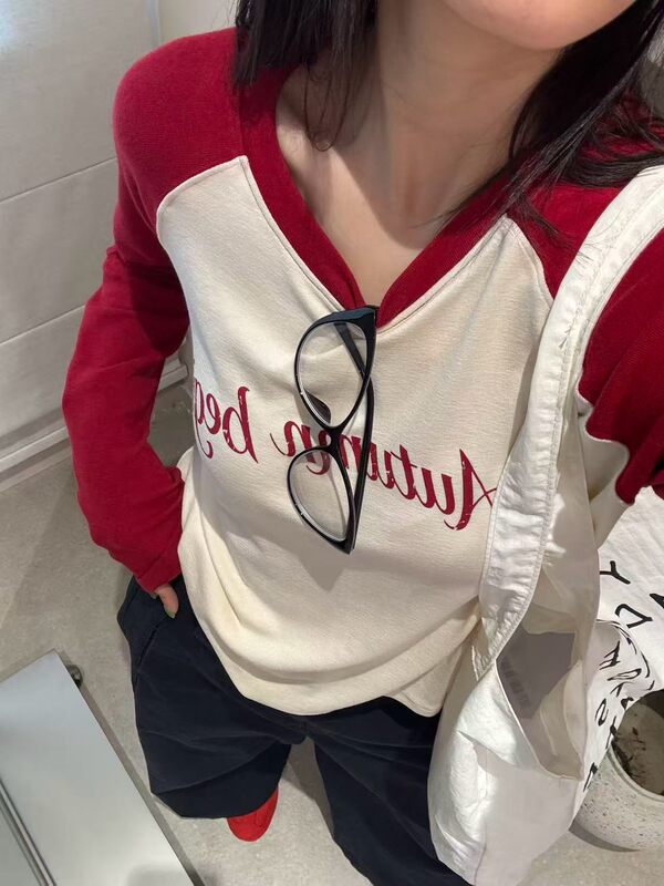 10.7/Inch Retro Raglan Sleeve Tee, Slimming Color-Blocked Letter Long-Sleeve T-Shirt 27121