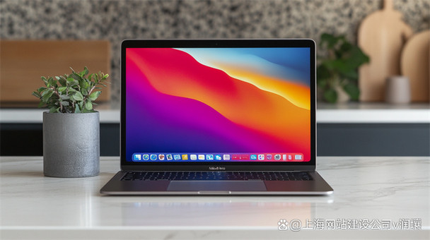 高端网站定制公司品牌与自建利弊全解析：选对路径，事半功倍