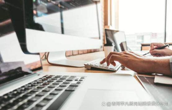 家具设计网站作品展示模板推荐：好看还利于SEO收录排名