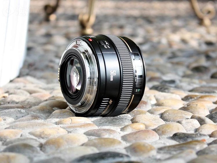Ống kính cố định SLR US 1.4 50mm f 1.4 USM của Canon 50 1.4 Chân dung nền mờ khẩu độ lớn
